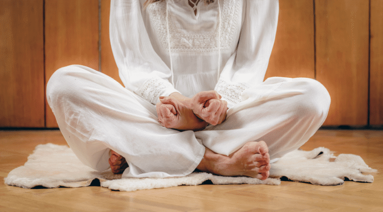 kundalini-yoga-kamay